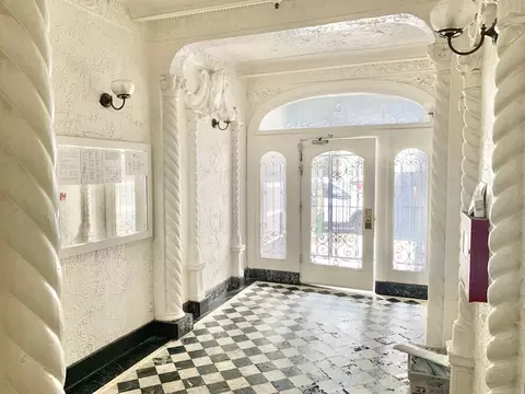 700 Laguna St #206, San Francisco, CA 94102