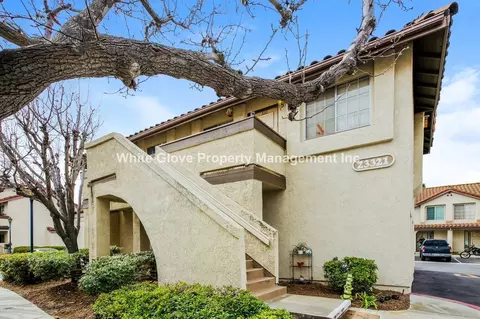 23321 La Crescenta, Mission Viejo, CA 92691