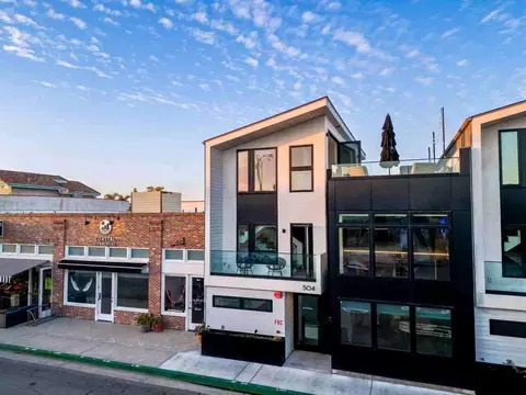504 W Balboa Blvd, Newport Beach, CA 92661