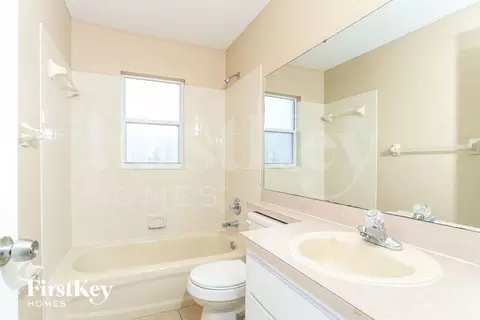 814 Reflections Loop E, Winter Haven, FL 33884 photo 9