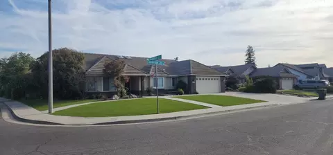 5735 W Cambridge Ave #NA, Visalia, CA 93277