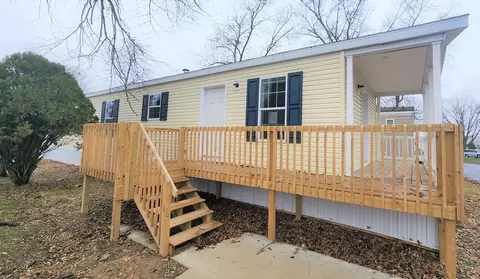 10610 E State Route 762 #32B, Lockbourne, OH 43137