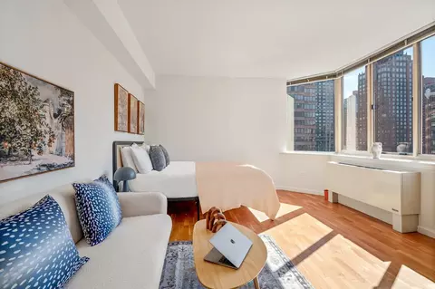 lexington ave, New York, NY 10029
