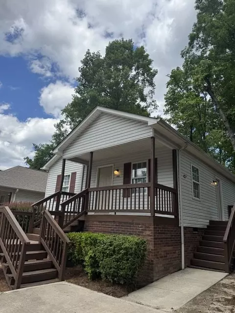 1007 Thomas Ave, Kannapolis, NC 28081