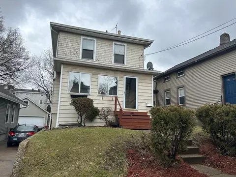 4546 Leo St, Saint Bernard, OH 45217
