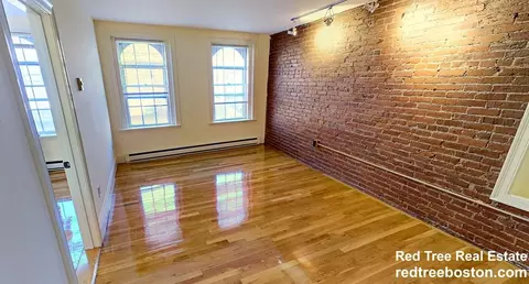 88 W Cedar St #7, Boston, MA 02114