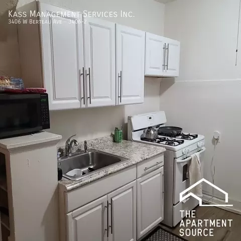 3406 W Berteau Ave #2, Chicago, IL 60618