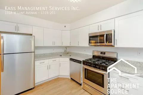 1318 W Lunt Ave #201, Chicago, IL 60626