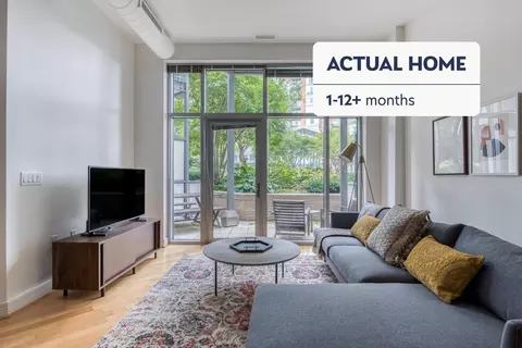 8210 Crestwood Heights Dr #825, Tysons Corner, VA 22102