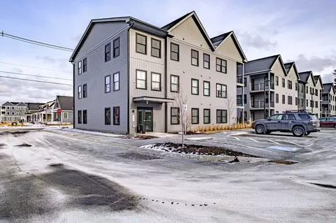 156 Scarborough Downs Rd #329, Scarborough, ME 04074