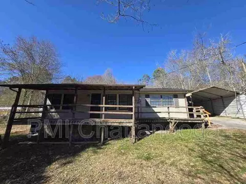 111 Owens Rd, Rossville, GA 30741