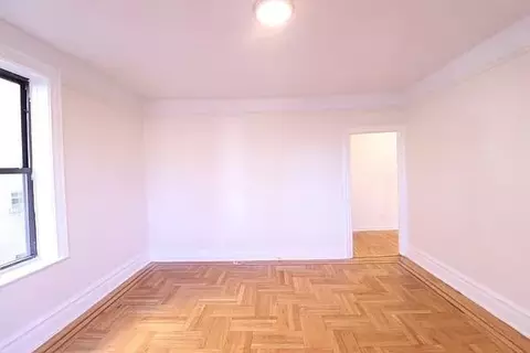 119-21 Metropolitan Ave #4N, New York, NY 11415