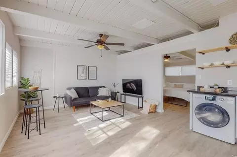 720 Truman St NE #1, Albuquerque, NM 87110