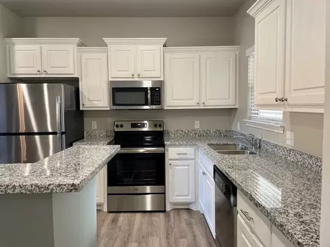 6040 24th St #35, Lubbock, TX 79407