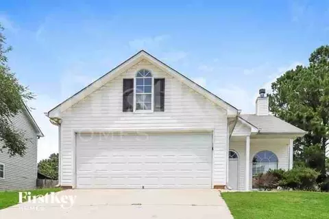 1546 Isleworth Cir, Atlanta, GA 30349