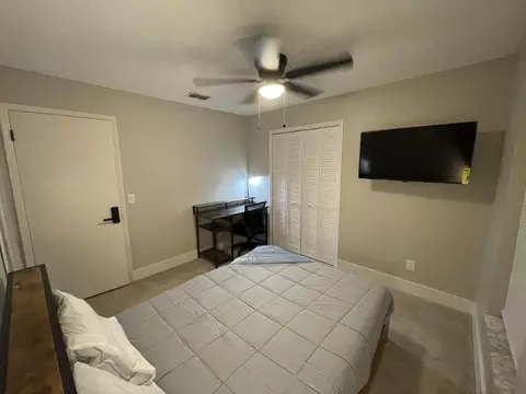 9303 4th Ave, Taft, FL 32824