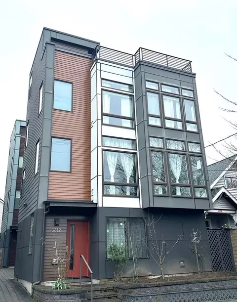 6312 17th Ave NW, Seattle, WA 98107