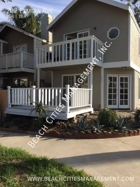202 Elmira Ave, Huntington Beach, CA 92648