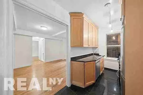 Undisclosed, New York, NY 10003