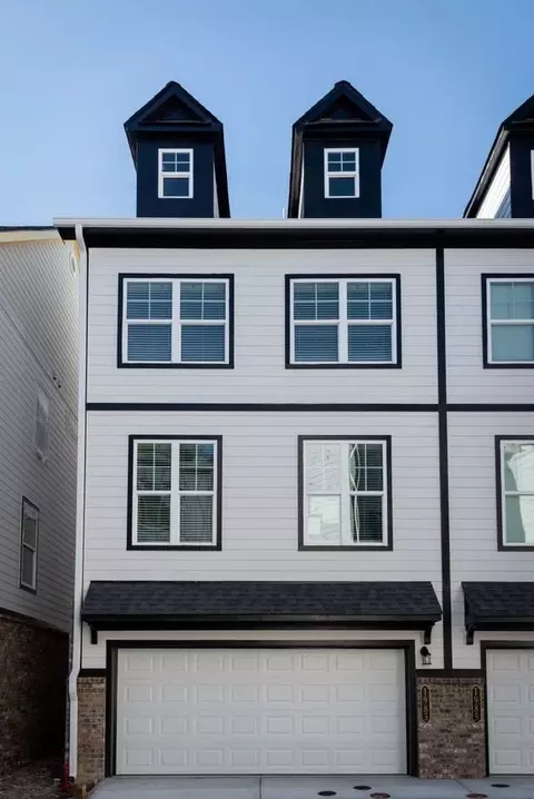 1983 Hollywood Rd NW, Atlanta, GA 30318