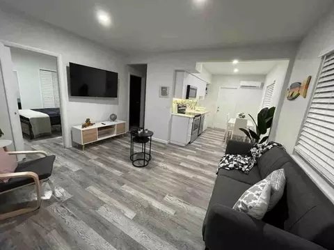 sw 37th ave, Miami, FL 33135