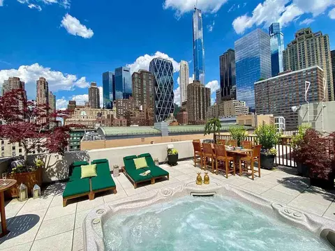 w 53rd st, New York, NY 10019