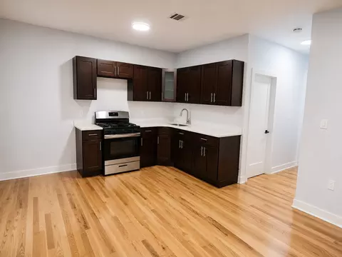 379 S 20th St #2RD, Newark, NJ 07103