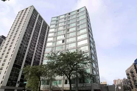 4600 N Clarendon Ave #906, Chicago, IL 60640