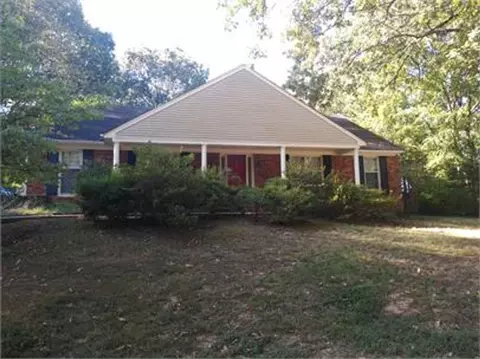8367 Chippingham Dr, Memphis, TN 38016