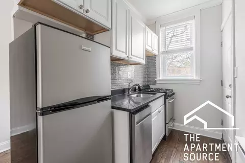 w roscoe st, Chicago, IL 60618