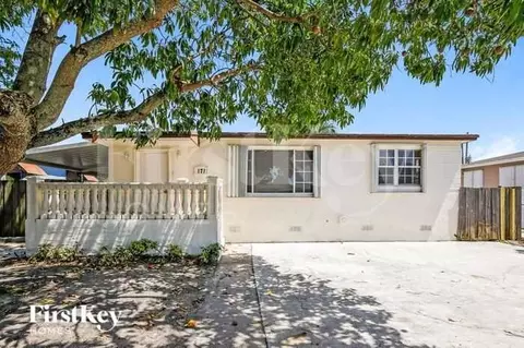 171 W 63rd St, Hialeah, FL 33012
