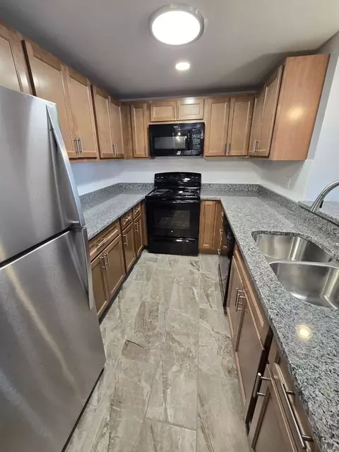 5316 Pershing Ave, Saint Louis, MO 63112