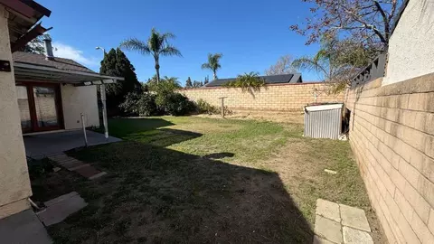 2513 E Laurel Valley Ln, Ontario, CA 91761 photo 4