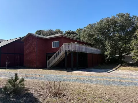 1004 6th Ave, Kill Devil Hills, NC 27948