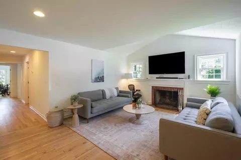 241a Pantigo Road #401716P, East Hampton, NY 11937