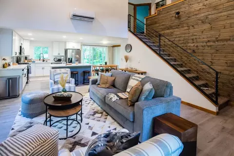 paradise cir, Ashford, WA 98304