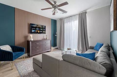 meandering way, Dallas, TX 75240