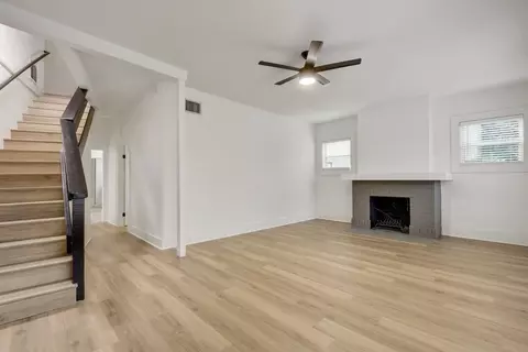 1904 David St, Austin, TX 78705