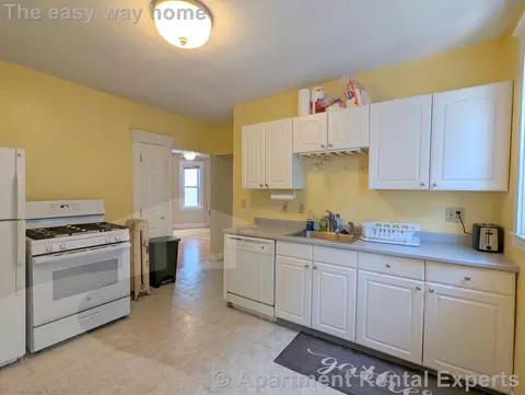 79 Conwell Ave #2, Somerville, MA 02144