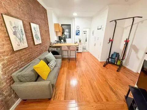 2 Nd Ave #1057583P, New York, NY 10003