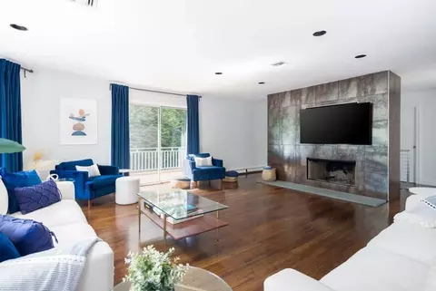 edwards hole rd, East Hampton, NY 11937