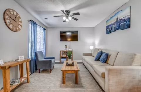 cedar ave, Memphis, TN 38107