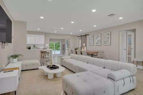 ne 164th st, Golden Glades, FL 33162