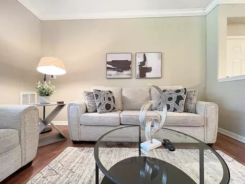 sweetbroom cir, Lutz, FL 33559