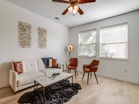 w 30th st, Austin, TX 78705