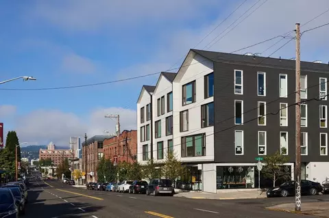 1475 SE 15th Ave #203, Portland, OR 97214