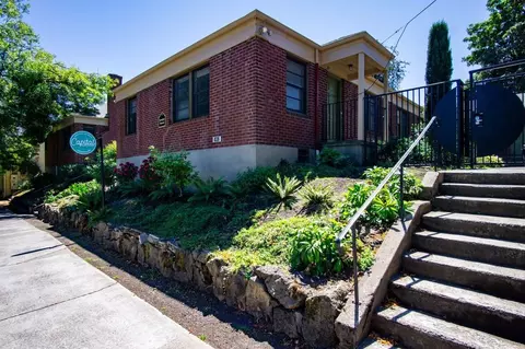 1952 NW Lovejoy St #1, Portland, OR 97209