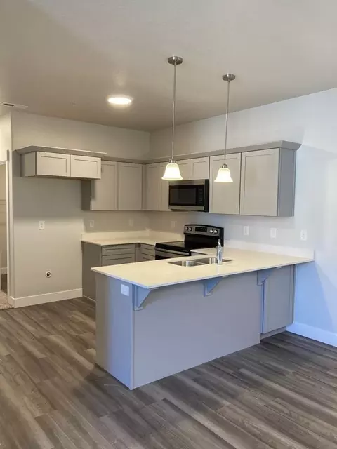 3661 W 1500 N #O201, Lehi, UT 84043