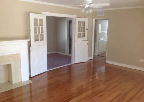 2424 32nd St, Lubbock, TX 79411