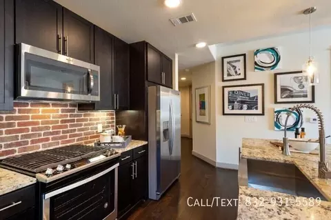 699 Capitol St #14TA2, Houston, TX 77002